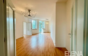 Apartment for sale, 5+1 - 4 bedrooms, 202m<sup>2</sup>