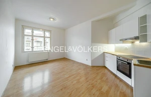 Apartment for rent, 3+1 - 2 bedrooms, 110m<sup>2</sup>