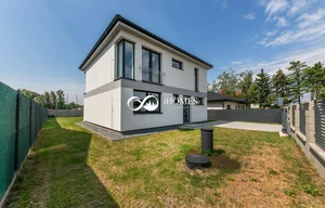 Family house for sale, 141m<sup>2</sup>, 769m<sup>2</sup> of land