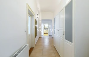 Apartment for rent, 4+kk - 3 bedrooms, 144m<sup>2</sup>