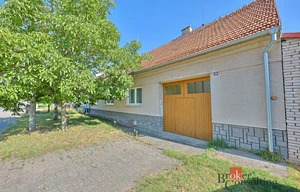 Family house for sale, 212m<sup>2</sup>, 710m<sup>2</sup> of land