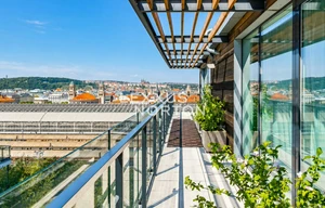 Apartment for rent, 5+kk - 4 bedrooms, 185m<sup>2</sup>
