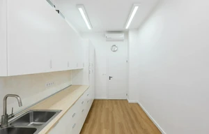 Doctor's office for rent, 99m<sup>2</sup>