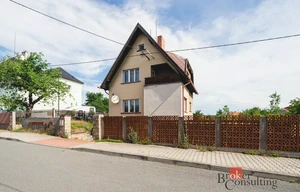 Family house for sale, 180m<sup>2</sup>, 952m<sup>2</sup> of land