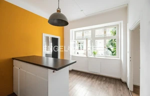 Apartment for rent, 5+1 - 4 bedrooms, 180m<sup>2</sup>
