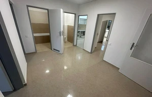Apartment for rent, 4+kk - 3 bedrooms, 90m<sup>2</sup>