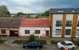 Family house for sale, 1000m<sup>2</sup>, 1000m<sup>2</sup> of land