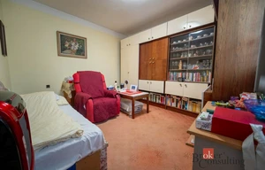 Family house for sale, 1000m<sup>2</sup>, 1000m<sup>2</sup> of land