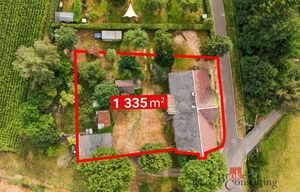 Family house for sale, 302m<sup>2</sup>, 1335m<sup>2</sup> of land