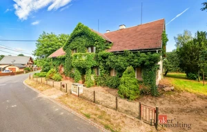 Family house for sale, 302m<sup>2</sup>, 1335m<sup>2</sup> of land