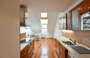 Apartment for rent, 2+kk - 1 bedroom, 107m<sup>2</sup>