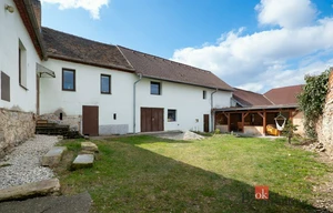 Agricultural house for sale, 254m<sup>2</sup>, 656m<sup>2</sup> of land