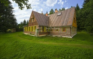 Accommodation for sale, 380m<sup>2</sup>