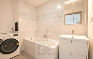 Apartment for rent, 3+kk - 2 bedrooms, 71m<sup>2</sup>