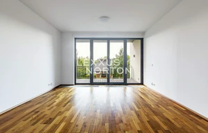 Apartment for rent, 4+kk - 3 bedrooms, 101m<sup>2</sup>