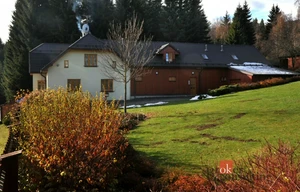 Family house for sale, 439m<sup>2</sup>, 2842m<sup>2</sup> of land