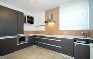 Apartment for rent, 4+kk - 3 bedrooms, 120m<sup>2</sup>