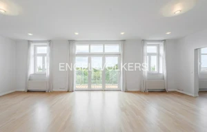 Apartment for rent, 5 bedrooms +, 204m<sup>2</sup>