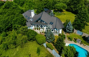 Family house for sale, 609m<sup>2</sup>, 2267m<sup>2</sup> of land