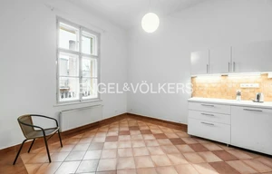 Apartment for rent, 2+1 - 1 bedroom, 87m<sup>2</sup>
