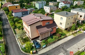 Family house for sale, 300m<sup>2</sup>, 665m<sup>2</sup> of land