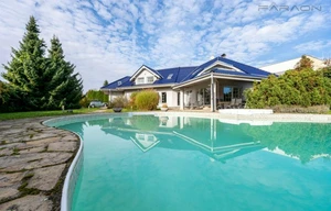 Family house for sale, 454m<sup>2</sup>, 1837m<sup>2</sup> of land