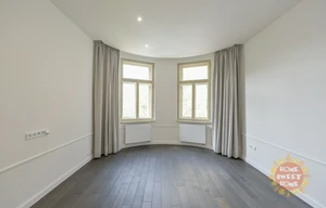 Apartment for rent, 4+kk - 3 bedrooms, 167m<sup>2</sup>