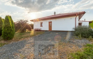 Family house for sale, 93m<sup>2</sup>, 896m<sup>2</sup> of land