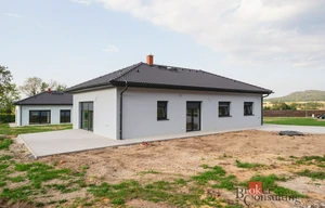 Family house for sale, 137m<sup>2</sup>, 937m<sup>2</sup> of land