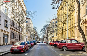 Parking space for rent, 12m<sup>2</sup>