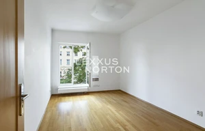Apartment for rent, 4+kk - 3 bedrooms, 130m<sup>2</sup>