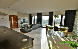 Apartment for sale, 4+kk - 3 bedrooms, 163m<sup>2</sup>