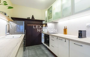 Apartment for sale, 2+kk - 1 bedroom, 61m<sup>2</sup>