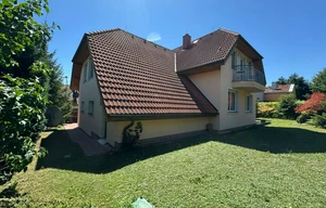 Family house for sale, 300m<sup>2</sup>, 803m<sup>2</sup> of land