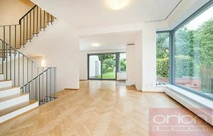 Family house for rent, 230m<sup>2</sup>, 550m<sup>2</sup> of land