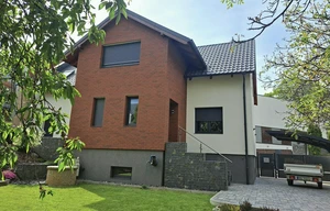 Family house for rent, 166m<sup>2</sup>, 437m<sup>2</sup> of land