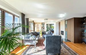 Apartment for sale, 5+1 - 4 bedrooms, 240m<sup>2</sup>