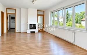 Apartment for rent, 4+1 - 3 bedrooms, 155m<sup>2</sup>