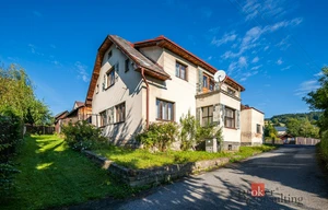 Family house for sale, 180m<sup>2</sup>, 400m<sup>2</sup> of land