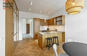 Apartment for rent, 2+1 - 1 bedroom, 92m<sup>2</sup>