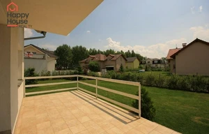 Family house for rent, 285m<sup>2</sup>, 1285m<sup>2</sup> of land
