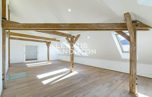 Apartment for sale, 5+1 - 4 bedrooms, 240m<sup>2</sup>