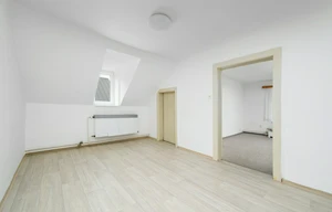 Apartment for rent, 4+1 - 3 bedrooms, 80m<sup>2</sup>