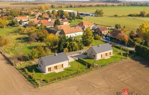 Building plot for sale, 700m<sup>2</sup>