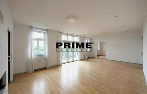 Apartment for rent, 5 bedrooms +, 204m<sup>2</sup>