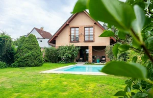 Family house for sale, 212m<sup>2</sup>, 997m<sup>2</sup> of land