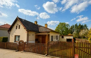 Family house for sale, 144m<sup>2</sup>, 639m<sup>2</sup> of land