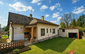 Family house for sale, 144m<sup>2</sup>, 639m<sup>2</sup> of land