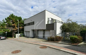 Apartment for sale, 4+kk - 3 bedrooms, 111m<sup>2</sup>