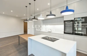 Apartment for rent, 4+kk - 3 bedrooms, 167m<sup>2</sup>